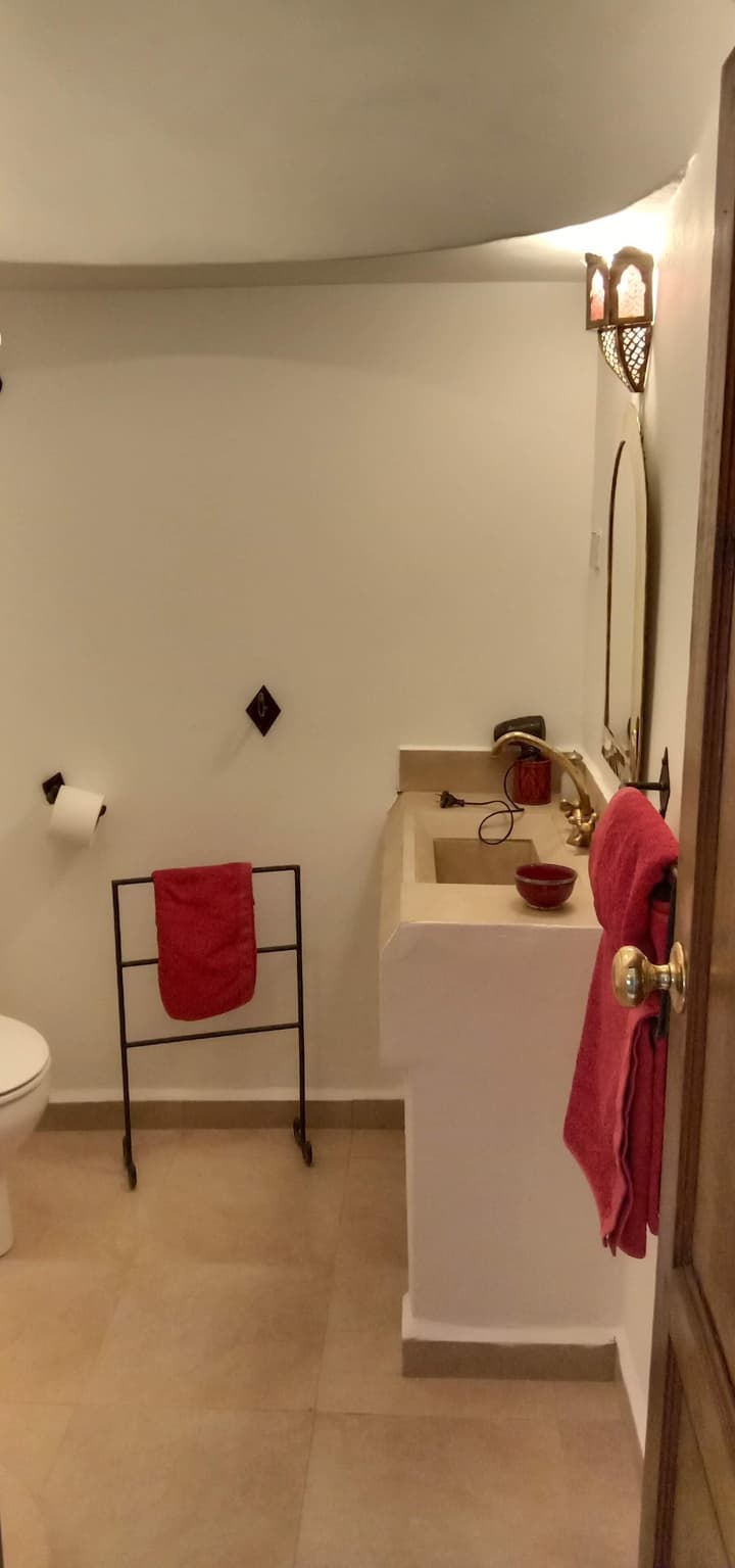 Riad Noor Charana