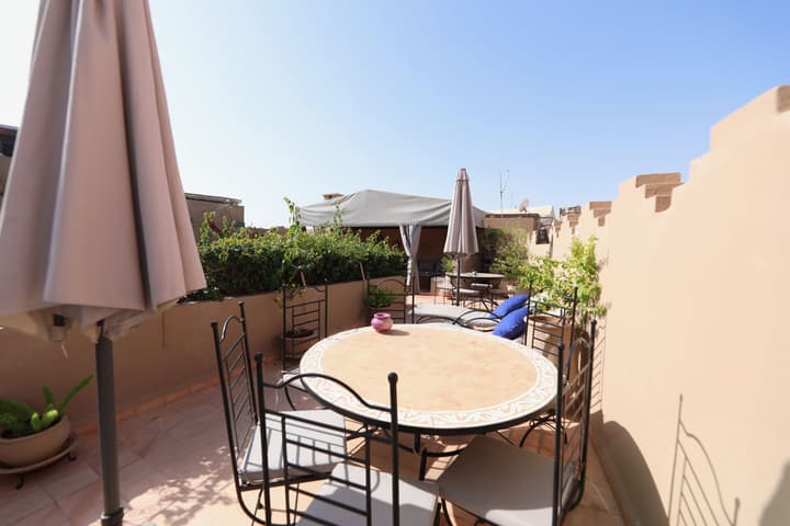 Riad Noor Charana