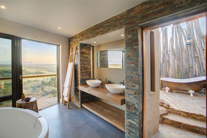 Garden Route Game Lodge