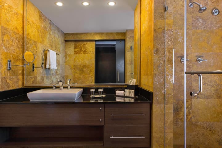 Le Meridien Panama