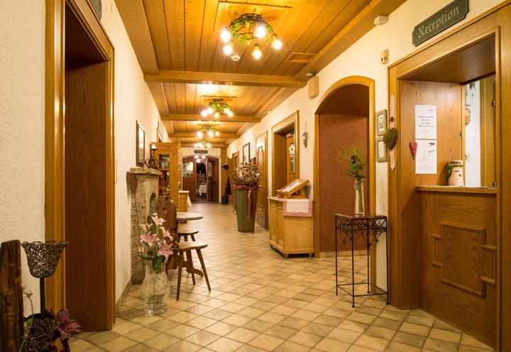 Hotel Krone Tirol