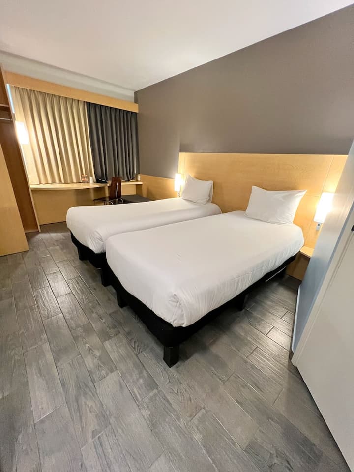 Ibis Merida