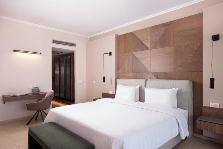 Kresten Royal Euphoria Resort
