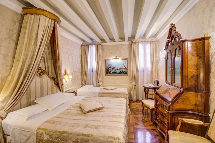 Hotel Canal Grande