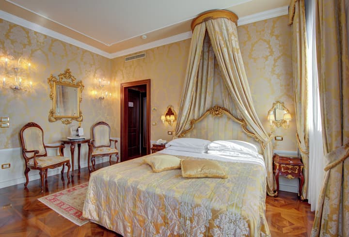 Hotel Canal Grande