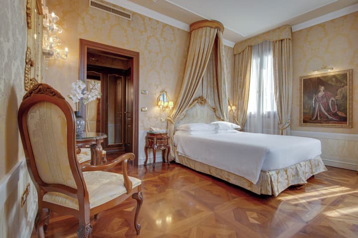 Hotel Canal Grande