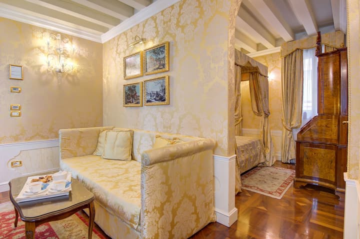 Hotel Canal Grande