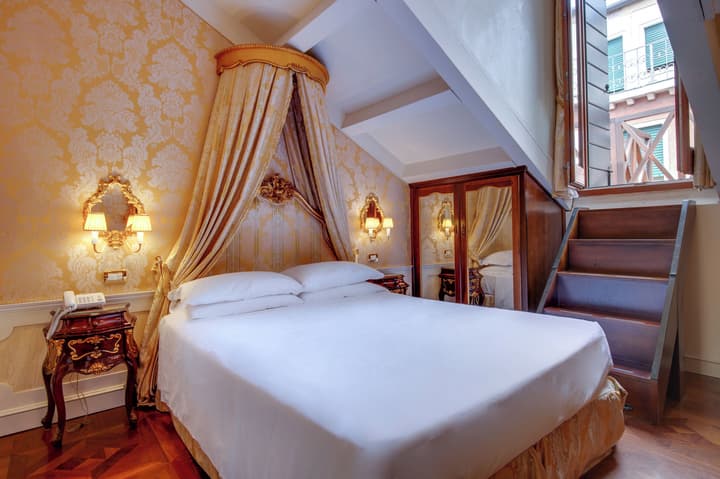 Hotel Canal Grande
