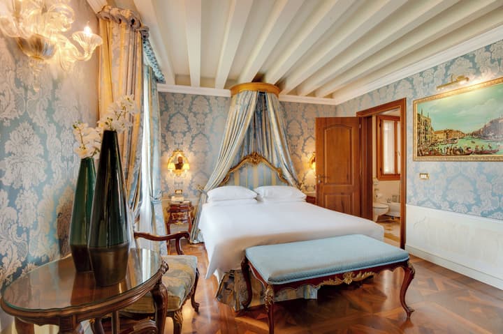 Hotel Canal Grande