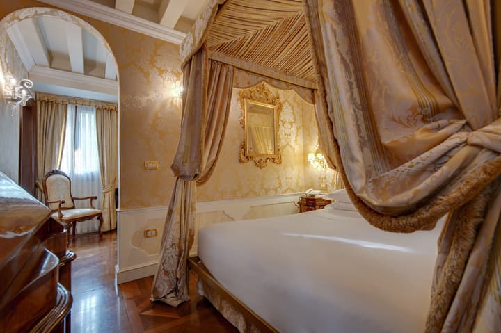 Hotel Canal Grande