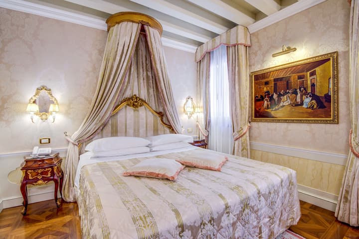 Hotel Canal Grande