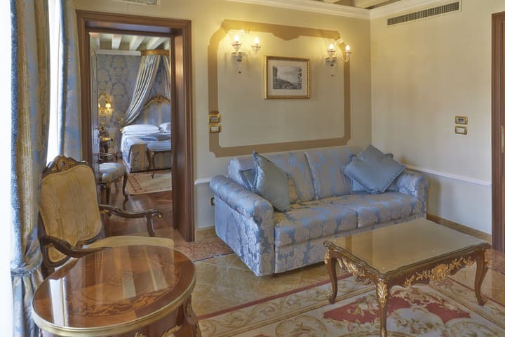 Hotel Canal Grande