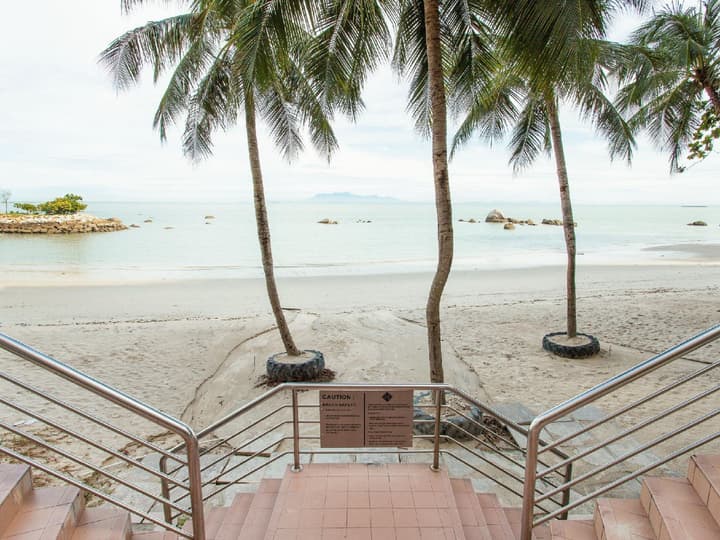 Mercure Penang Beach