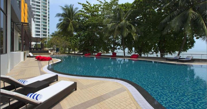 Mercure Penang Beach