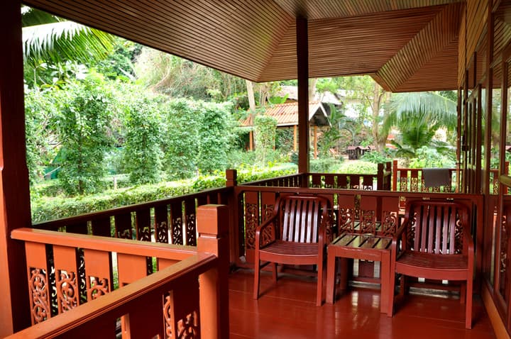 P. P. Erawan Palms Resort