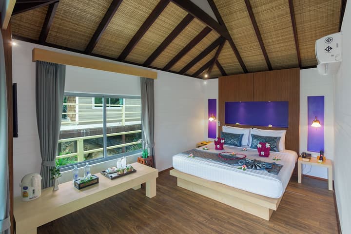 P. P. Erawan Palms Resort