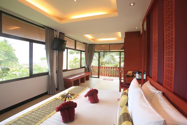 P. P. Erawan Palms Resort
