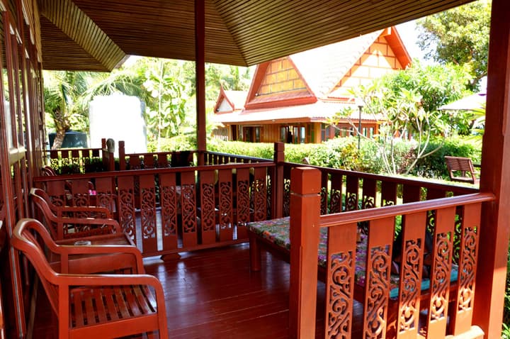 P. P. Erawan Palms Resort
