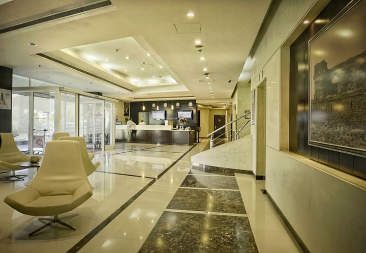 ibis Muscat