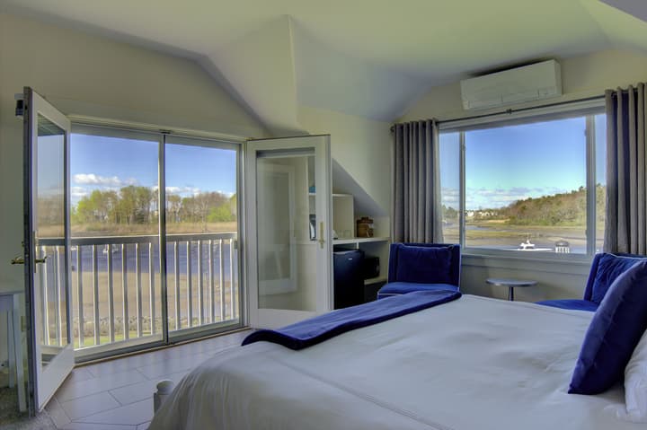 Nonantum Resort