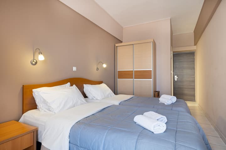 Diros Hotel