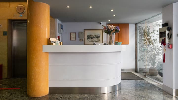 Diros Hotel