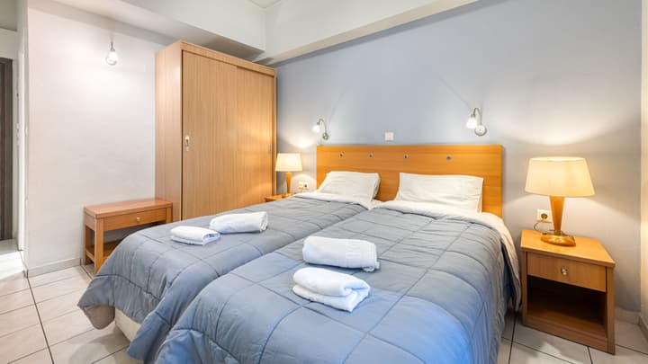 Diros Hotel