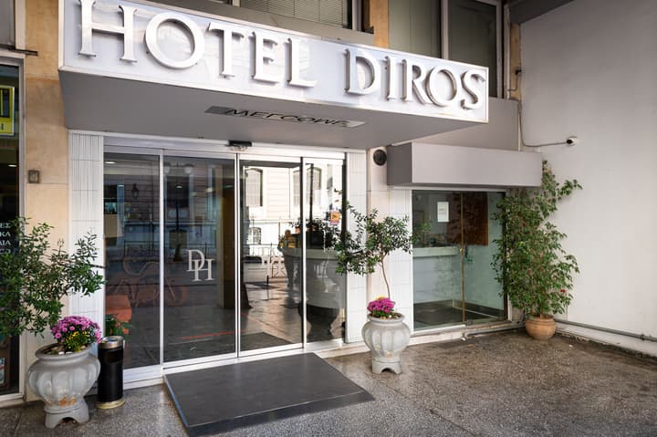 Diros Hotel