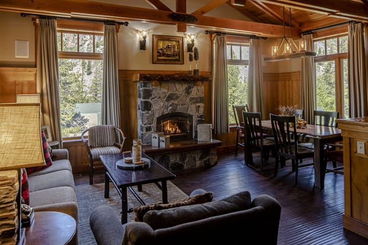 Tamarack Lodge and Resort