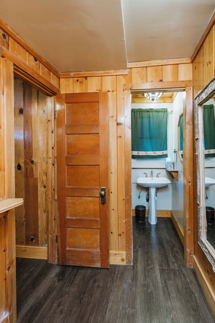 Tamarack Lodge and Resort