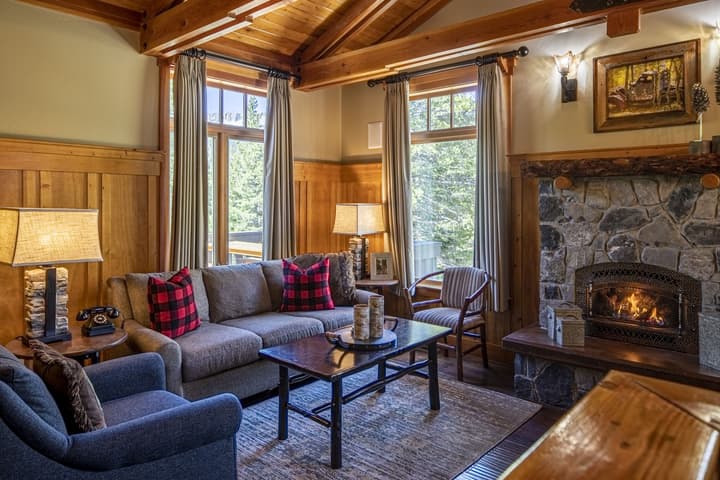 Tamarack Lodge and Resort