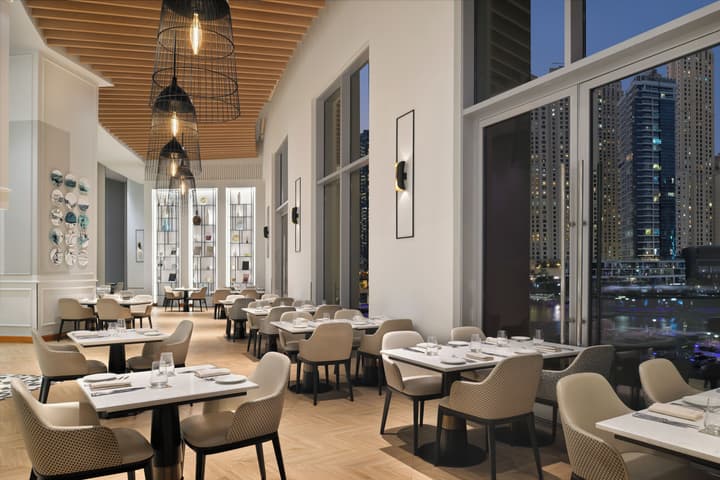 JW Marriott Hotel Marina