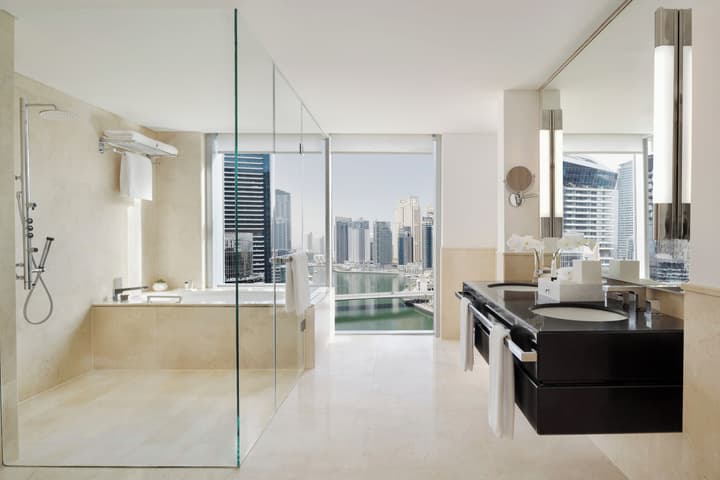 JW Marriott Hotel Marina