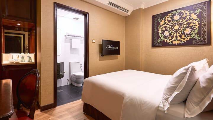Nostalgia Hotel