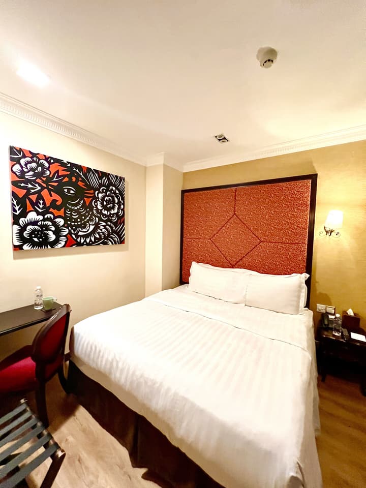 Nostalgia Hotel
