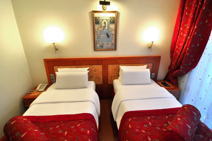 Santa Ottoman Hotel