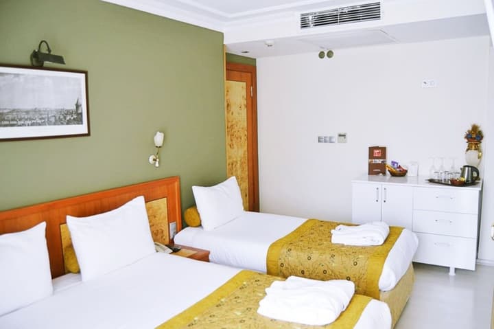 Santa Ottoman Hotel