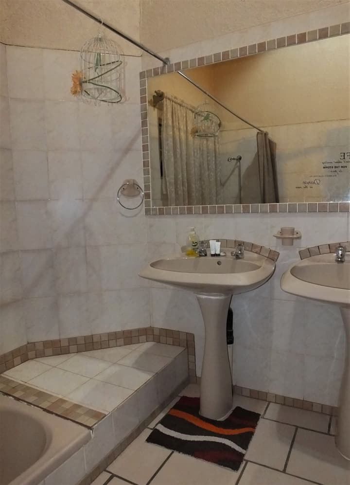 Tatenda Guesthouse