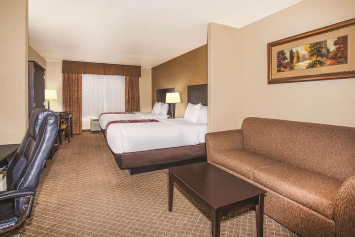La Quinta Inn & Suites by Wyndham Ely