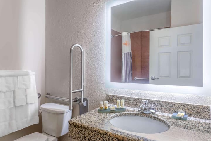 La Quinta Inn & Suites by Wyndham Ely