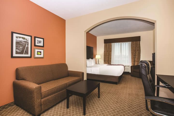 La Quinta Inn & Suites by Wyndham Ely