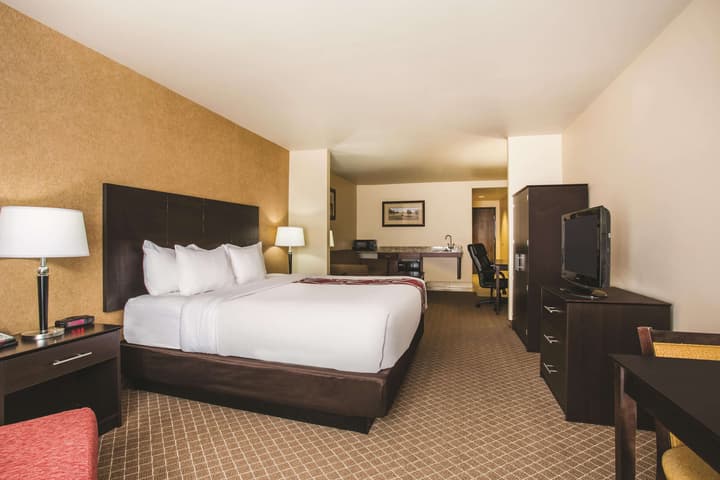 La Quinta Inn & Suites by Wyndham Ely