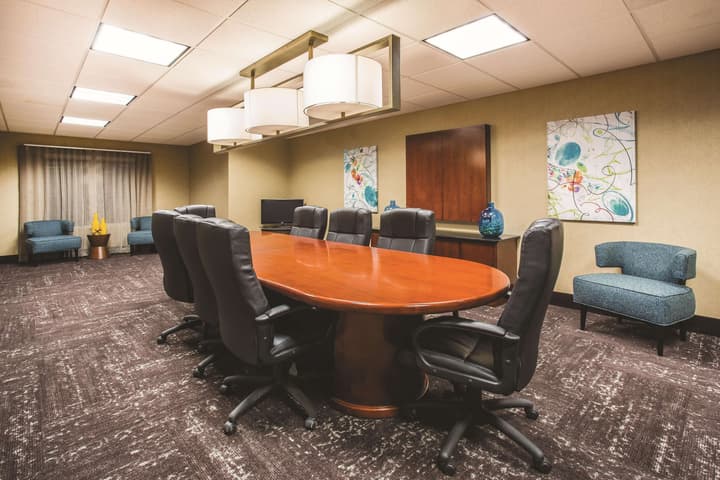 La Quinta Inn & Suites by Wyndham Ely