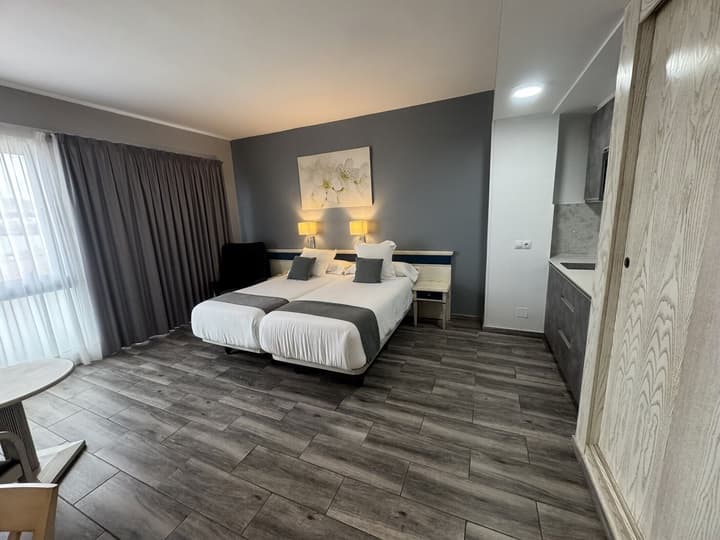 Apartamentos Colón Playa