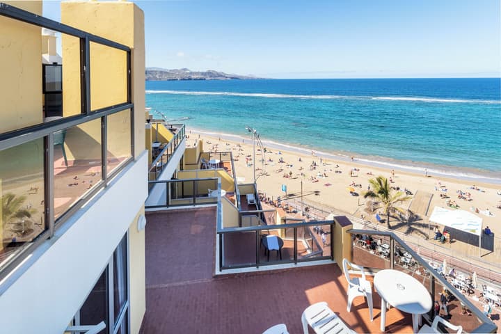 Apartamentos Colón Playa
