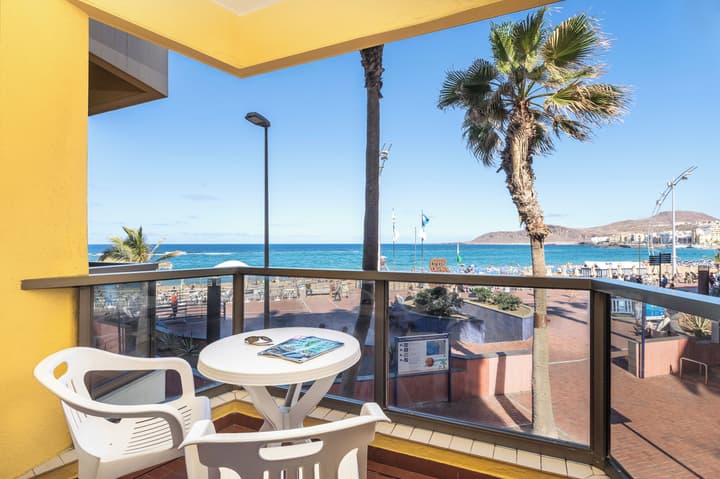 Apartamentos Colón Playa