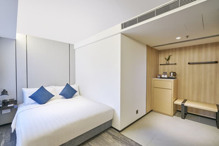 Hotel COZi · Oasis