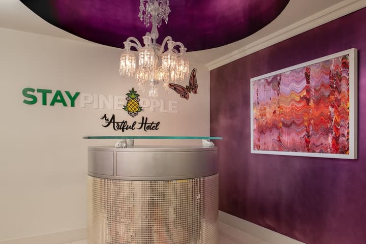 Staypineapple, An Artful Hotel, Midtown