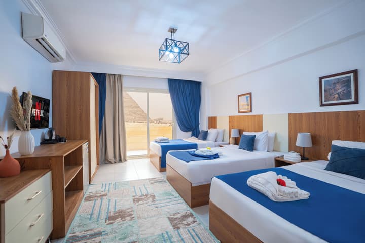 Hayat Pyramids View Hotel