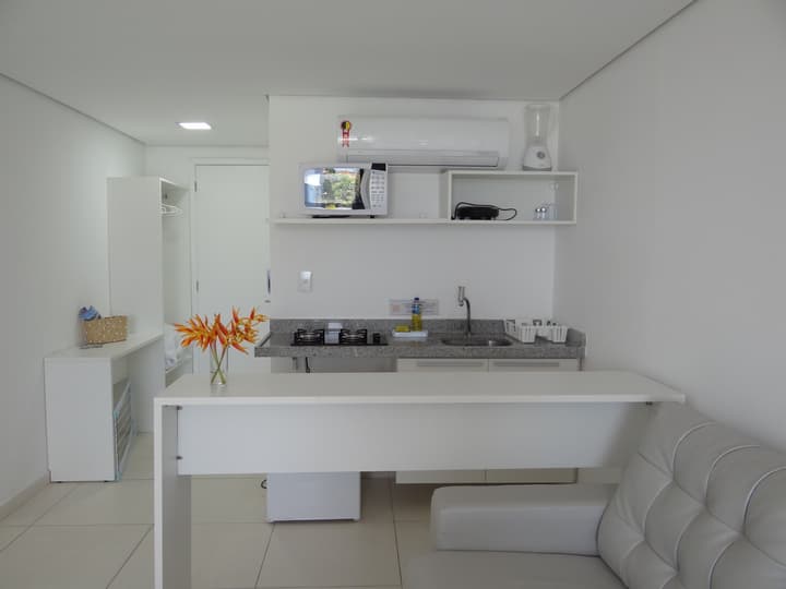 Laguna Beach Flat by AFT